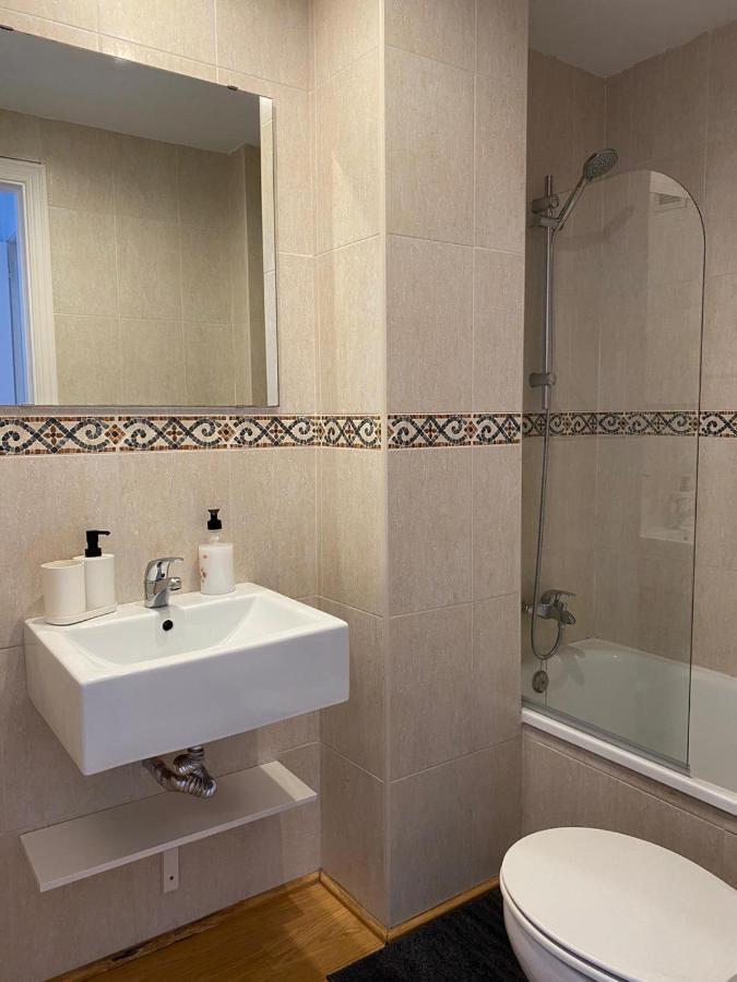 شقة Gmc Turistics - The Picasso Neighborhood House مالقة المظهر الخارجي الصورة